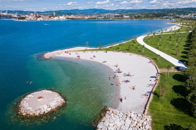 Sea Sun & Me Apartment Копер Екстериор снимка